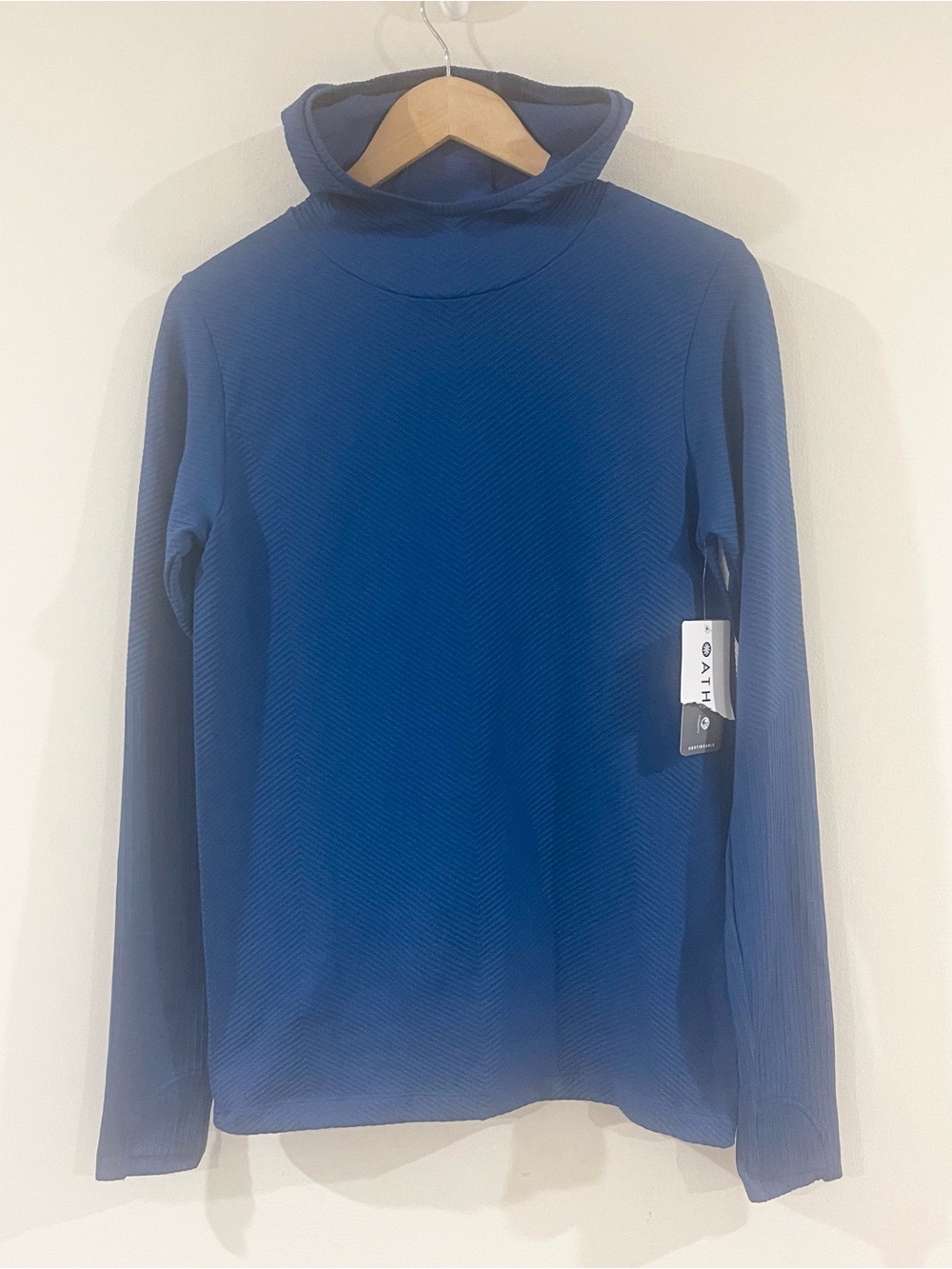Athleta Flurry Scuba Hoodie Long Sleeve Pullover Top Women’s size M Blue